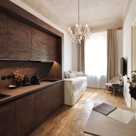 Apartma Hilda 1905 Karlovy Vary Bagian luar foto